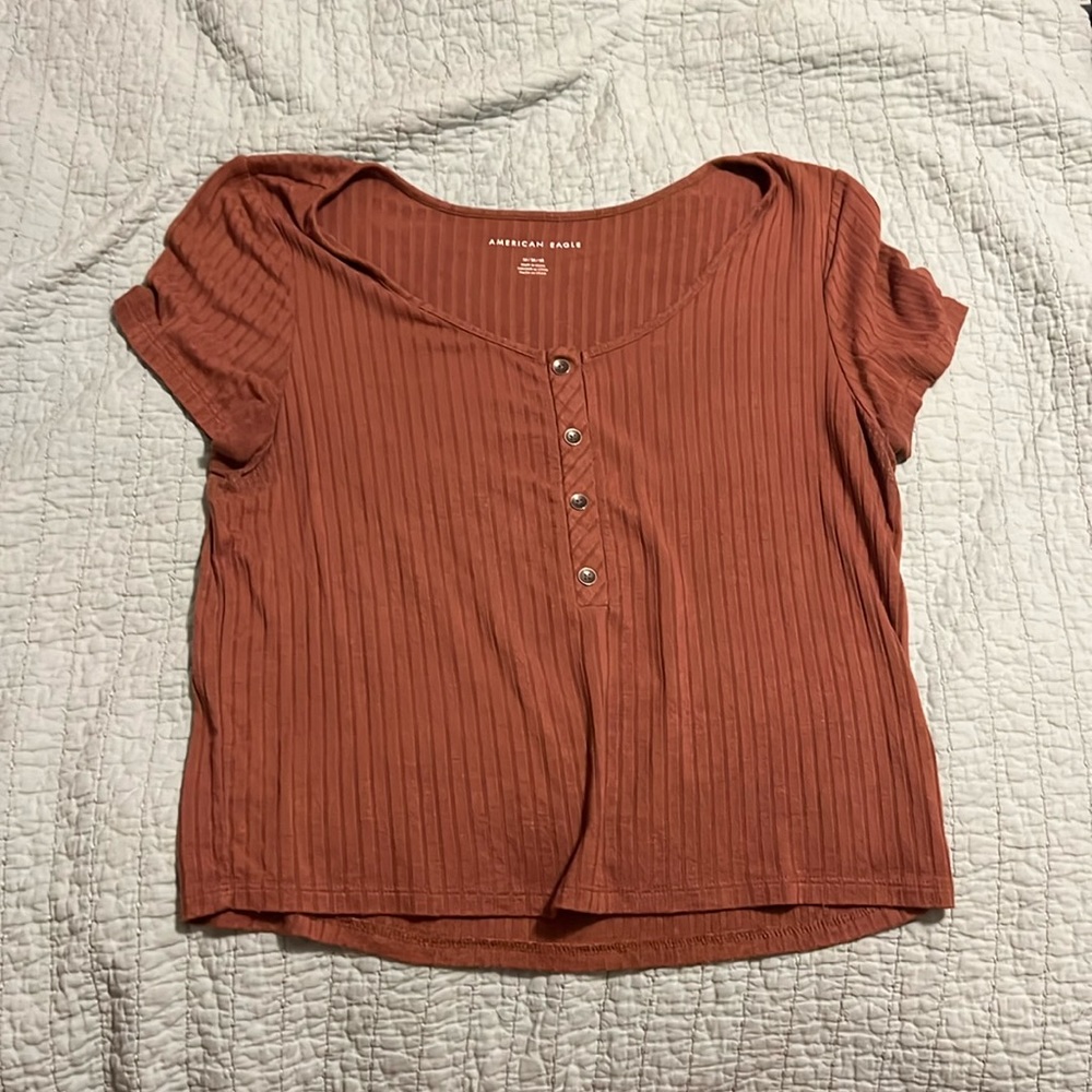 American eagle worn button crop top